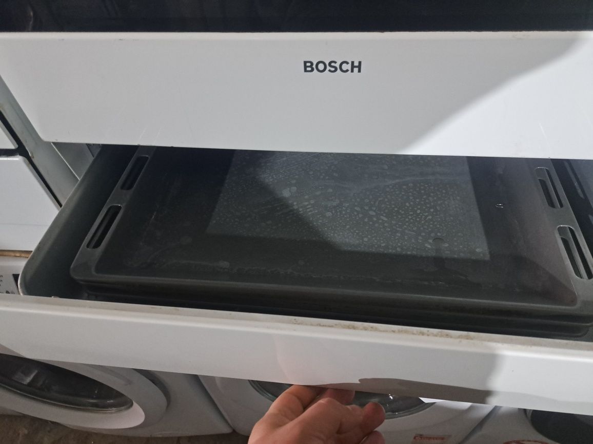Готварска печка Бош/Bosch гр. Карнобат • OLX.bg