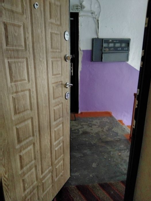 Продам 2к.кв в центре