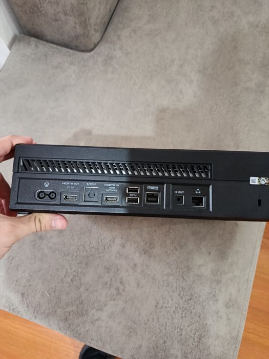 Consola Xbox One Original Impecabila 500GB - 1 Controller Alb - 13 Jocuri (Sekiro GotY)