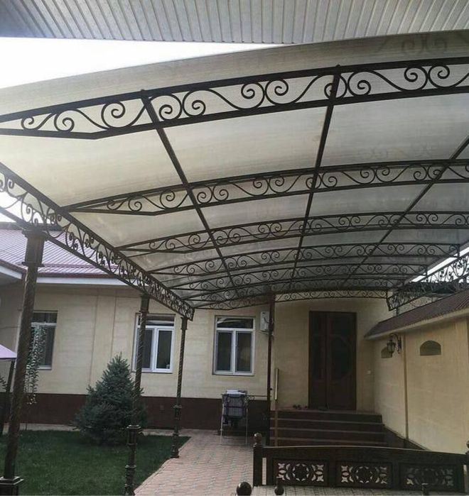 Навесы из метало конструкций .