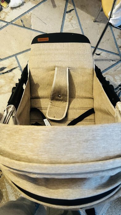 Детская коляска.