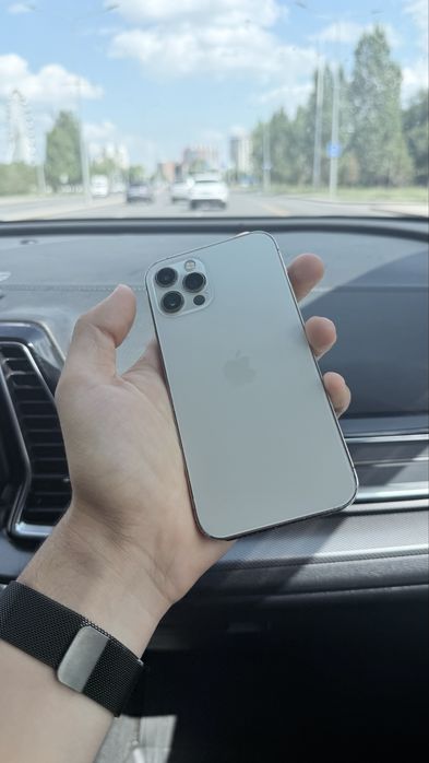 Iphone 12 pro 256 gold