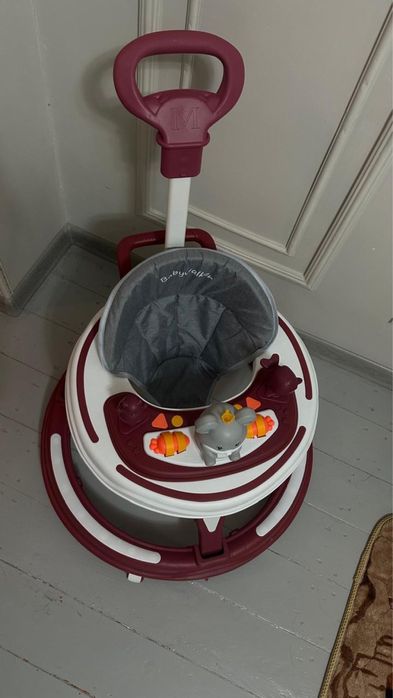 Ходонок для детей после 6 месяцов новый.!