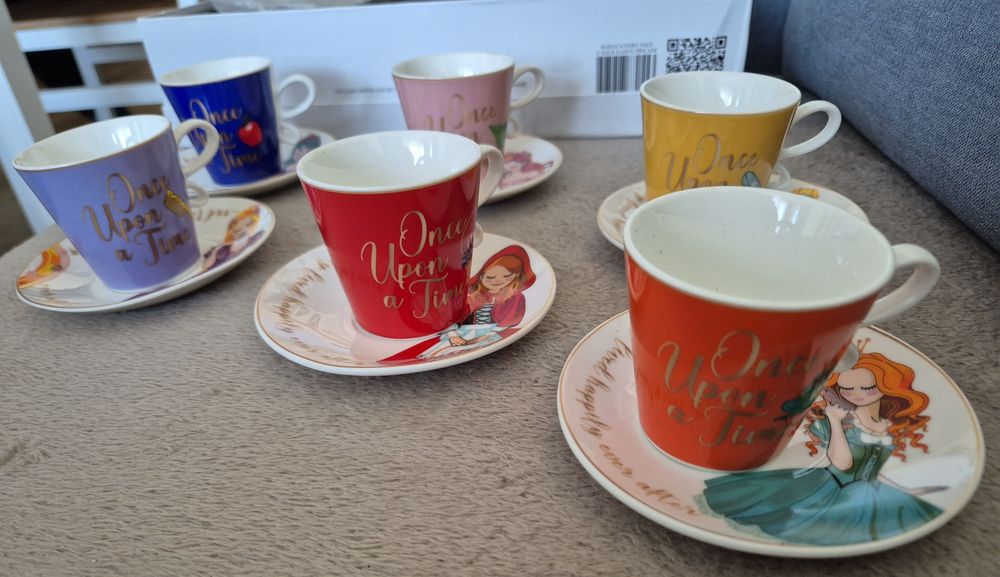 Уникален комплект за кафе с принцеси