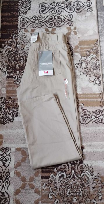 Vând pantaloni bărbați