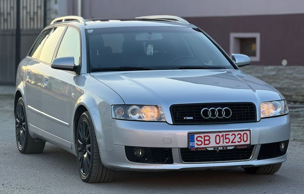 AUDI A4 2004 — imagine 2