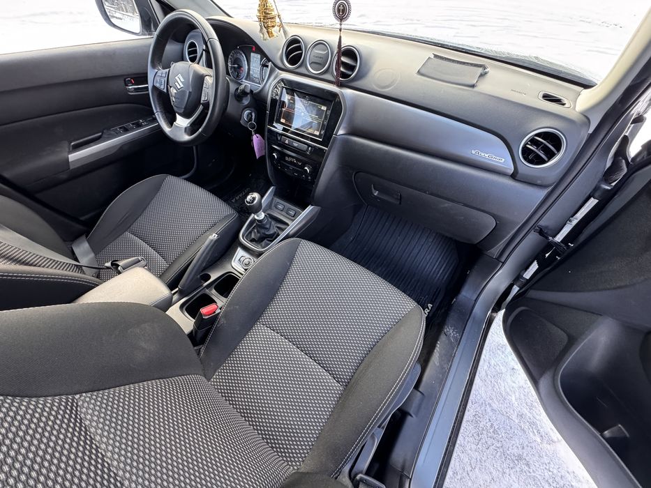 Suzuki Vitara 4x4 1.4 Passion 2019 usor avariat