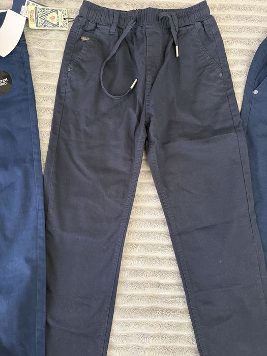 Новые брюки для мальчика, 152р