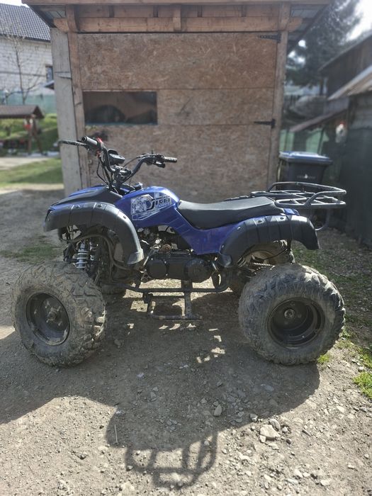 Vând atv jrh 200