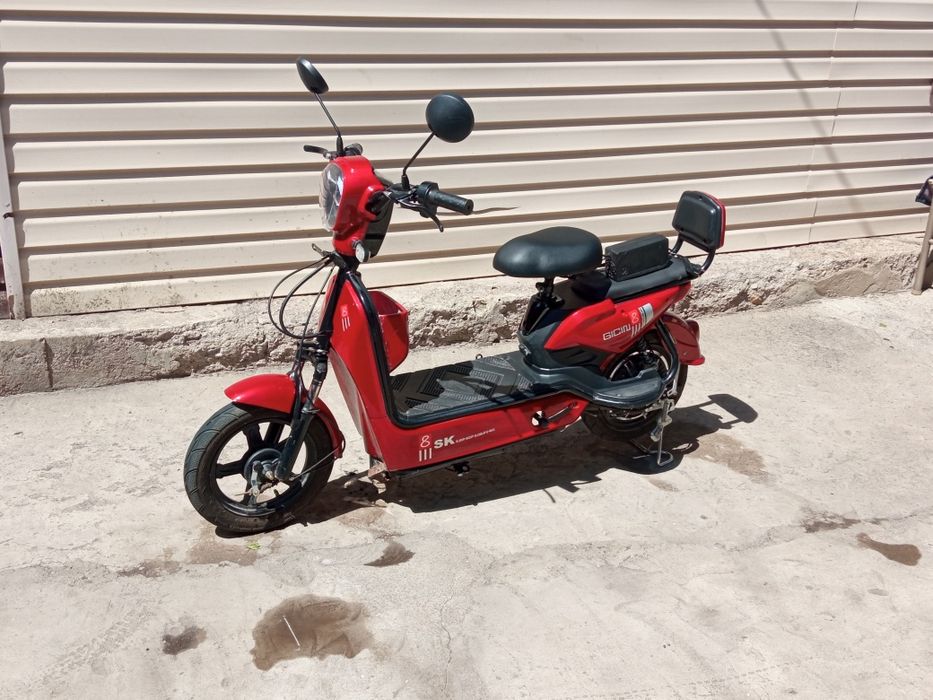 Элекроскутер СК8