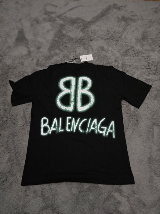 Tricou balenciaga