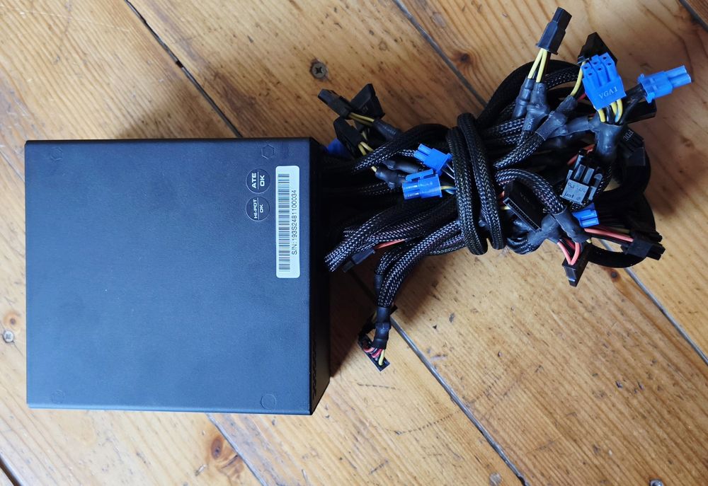 Sursa gaming beQuiet 600W certificare 80 Plus Gold