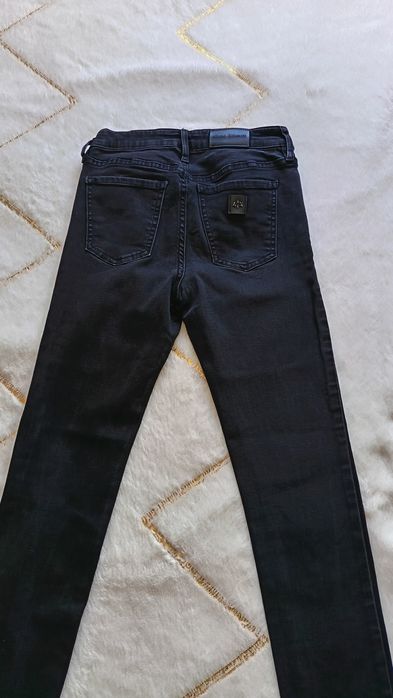 Дамски дънки ARNANI