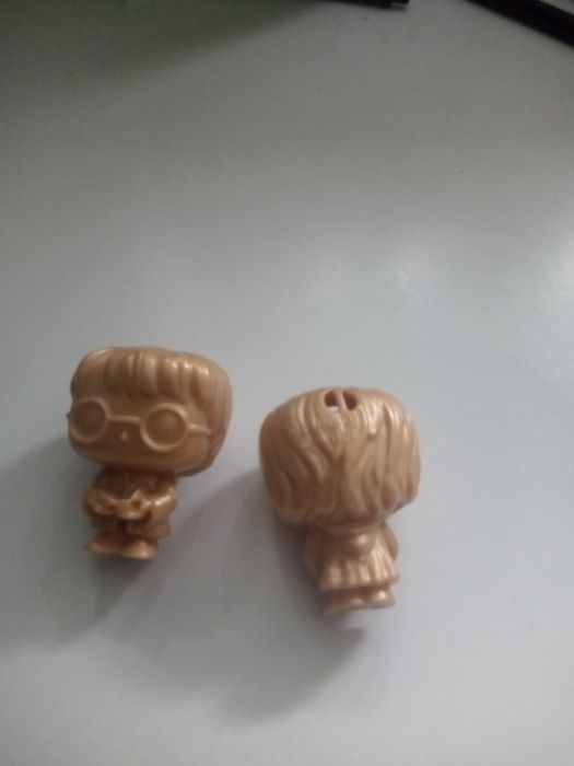 Vând figurina Harry Potter 2