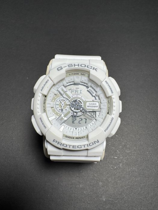Casio G-Shock  GA-110 Alb