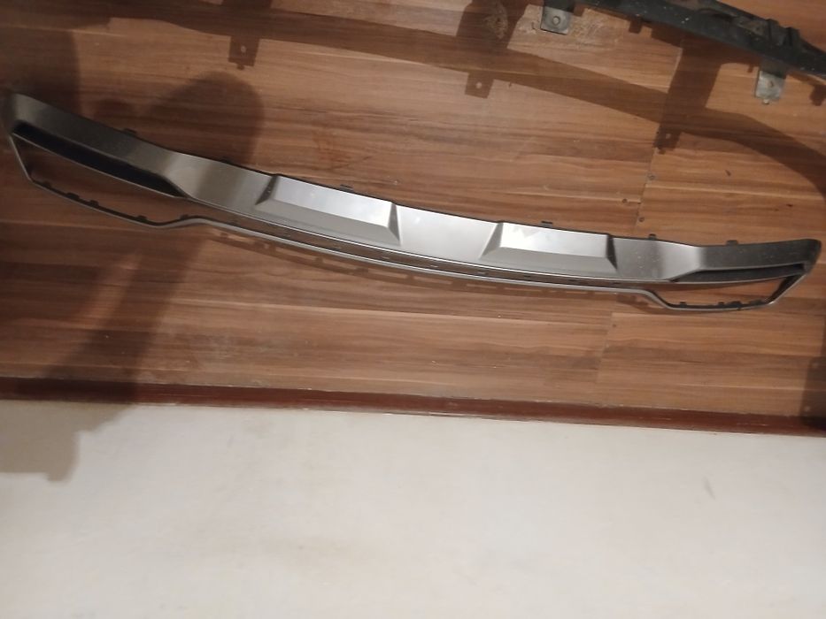 Задние внутриние бампера от Киа Сорента