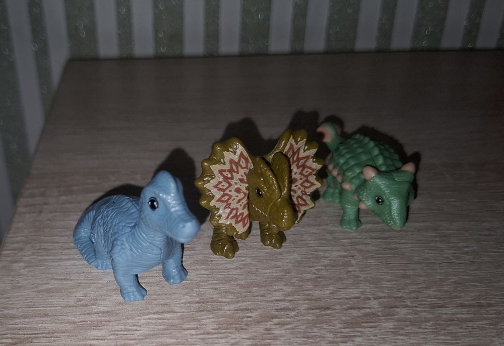 Киндер динозавры