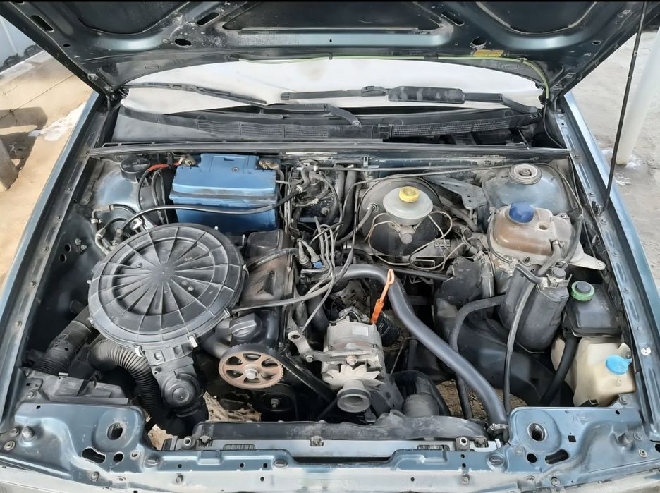 Продам Ауди 80/ 1,8 монотроник