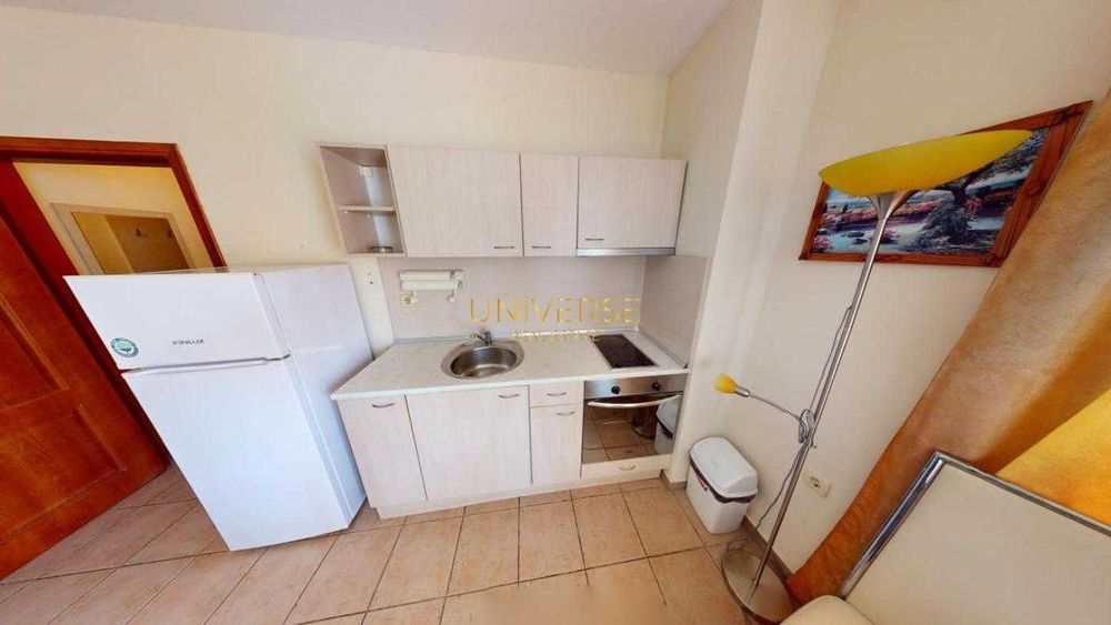 Продава се Тристаен апартамент в к.к. Слънчев бряг - 74 кв.м за 973 €/кв.м - Снимка #3
