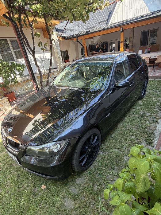 BMW E90 320d • 2.0 Diesel • 163 CP • 2008 • Manuală