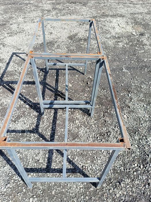 Столы 20 штук, высота 71.5, 75/60