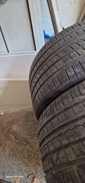 285/35/19 Pirelli P Zero Rosso