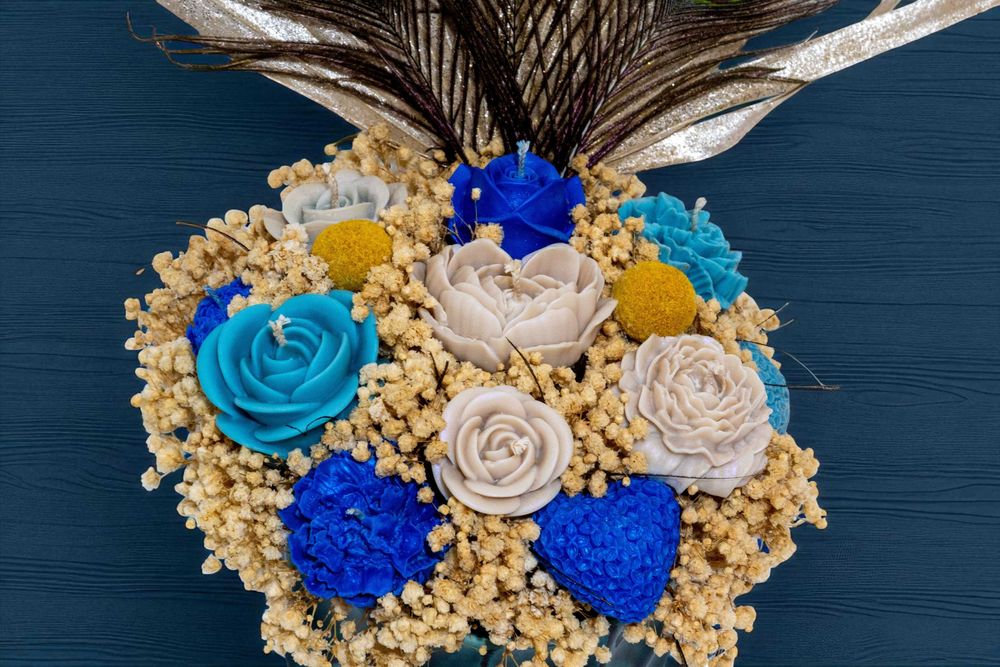 Aranjament Floral din ceara de soia - cadou, decor, 8 Martie