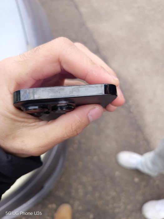 iPhone 14 Pro – 128GB – черен – 81% батерия – с кутия и документи