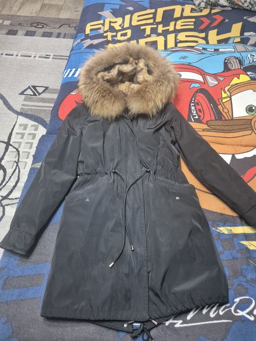 Продам куртки размер s m