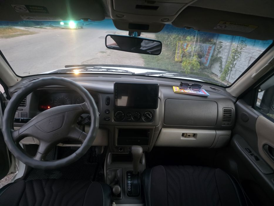 Mitsubishi  Montero Sport