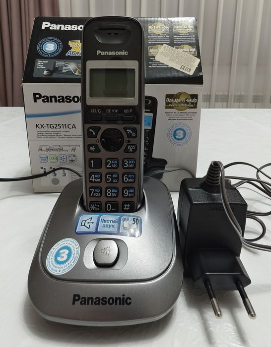 Домашний телефон от Panasonic