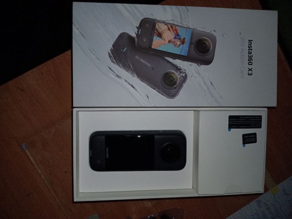 insta 360 x3.