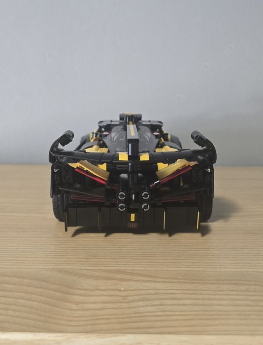 Lego Technic Bugatti Bolide 42151