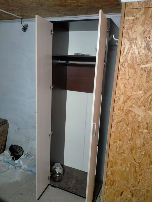Продам шкаф 18 000