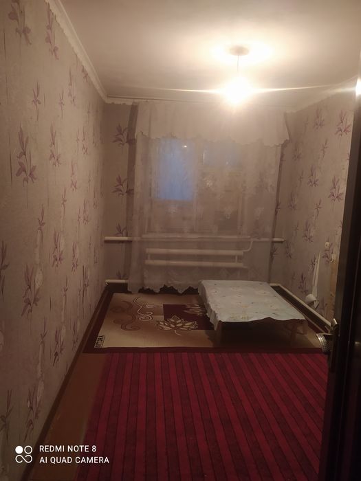 Nukus qalasi 22-mkr  12-domda kvartira satiladi