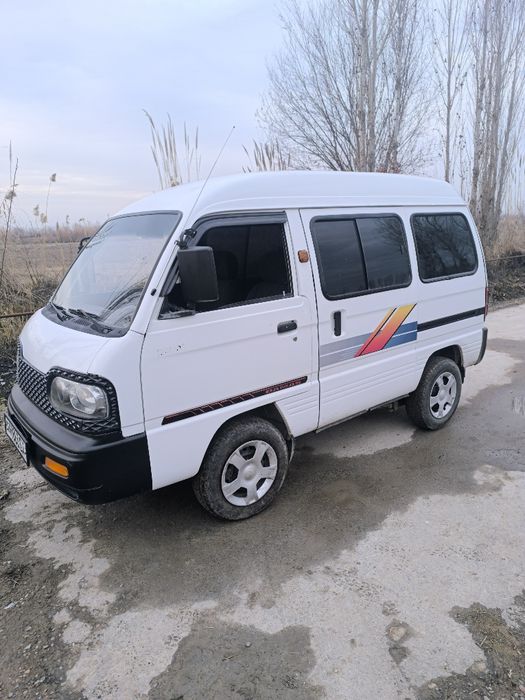 Дамас сотилади, Damas sotiladi