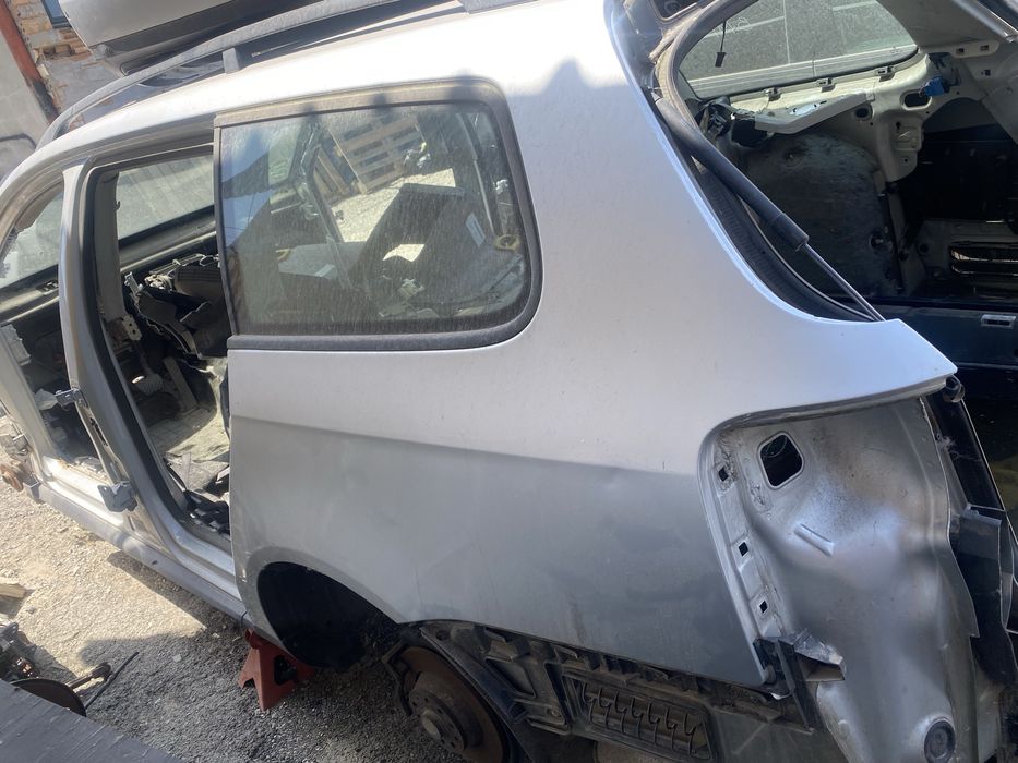 Заден ляв панел пасат б6 2007г отличен