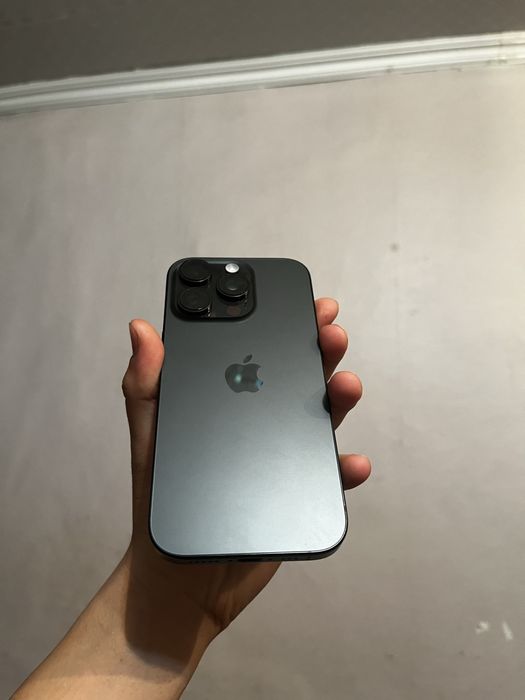 Айфон 16про емкость 100 гб 128