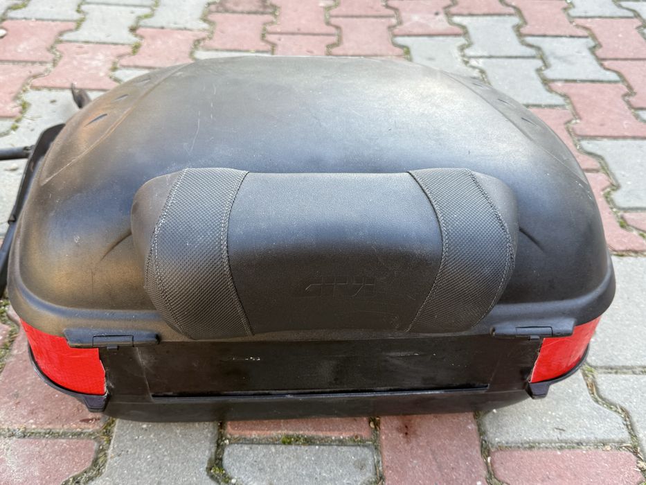 Vand Top case plus suport cu prindere !