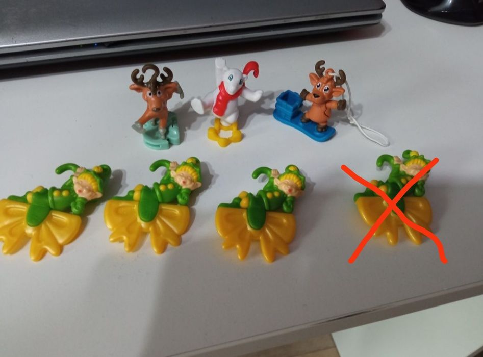 Киндер сюрприз игрушки из новогодней коллекции