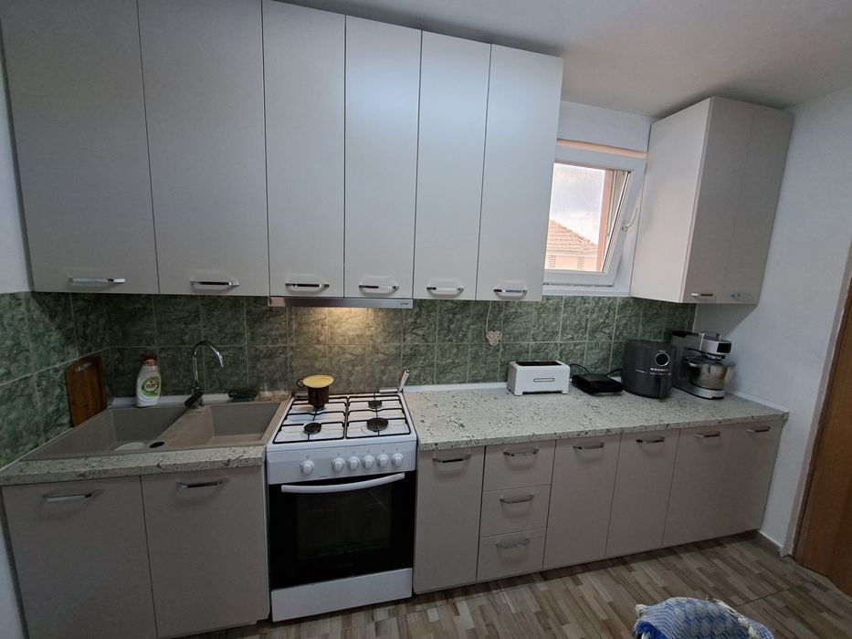 Mobilier la comandă