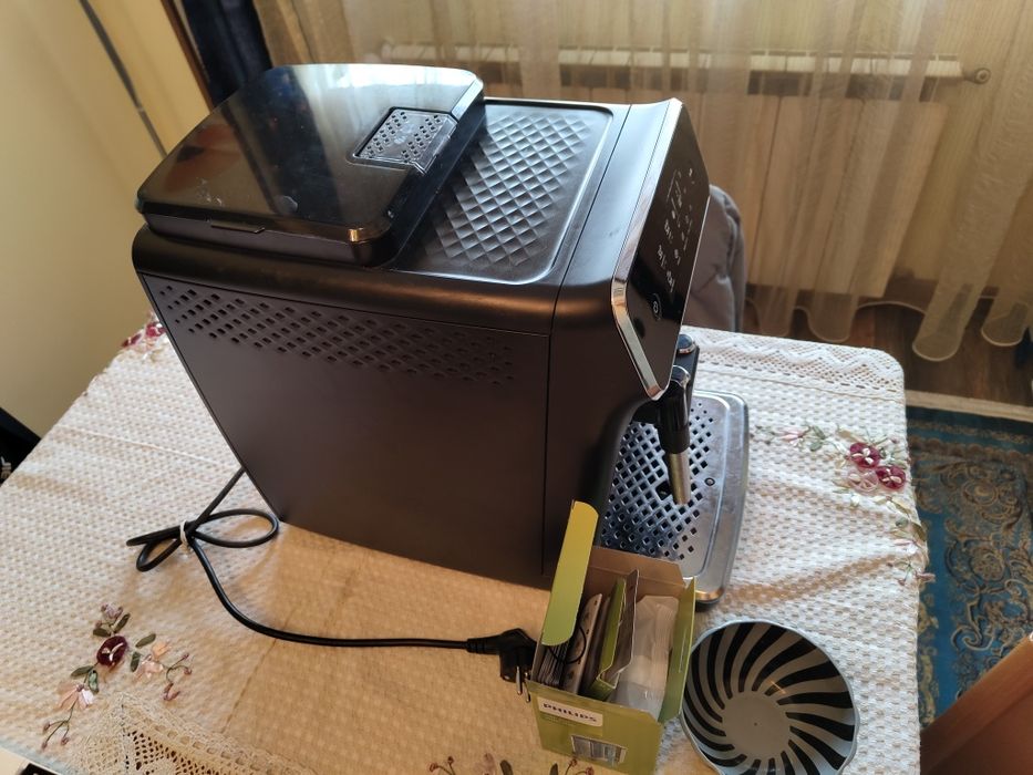 Кафе автомат philips saeco ep1220