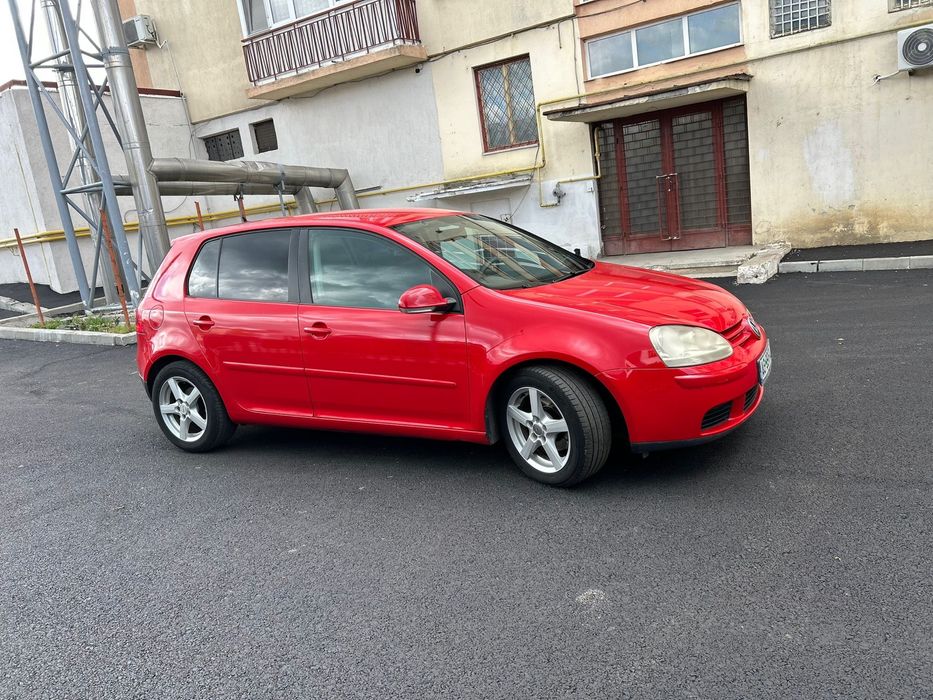 vând golf 5 1.9 tdi