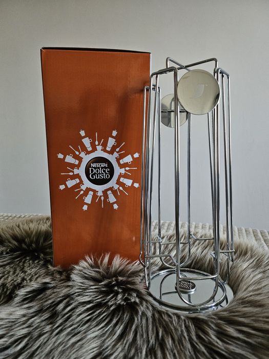 Поставка за капсули Dolce Gusto