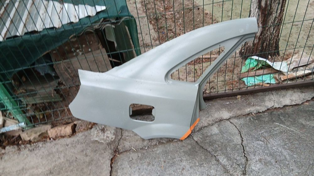 Jentra orqa kirlo ong tomon