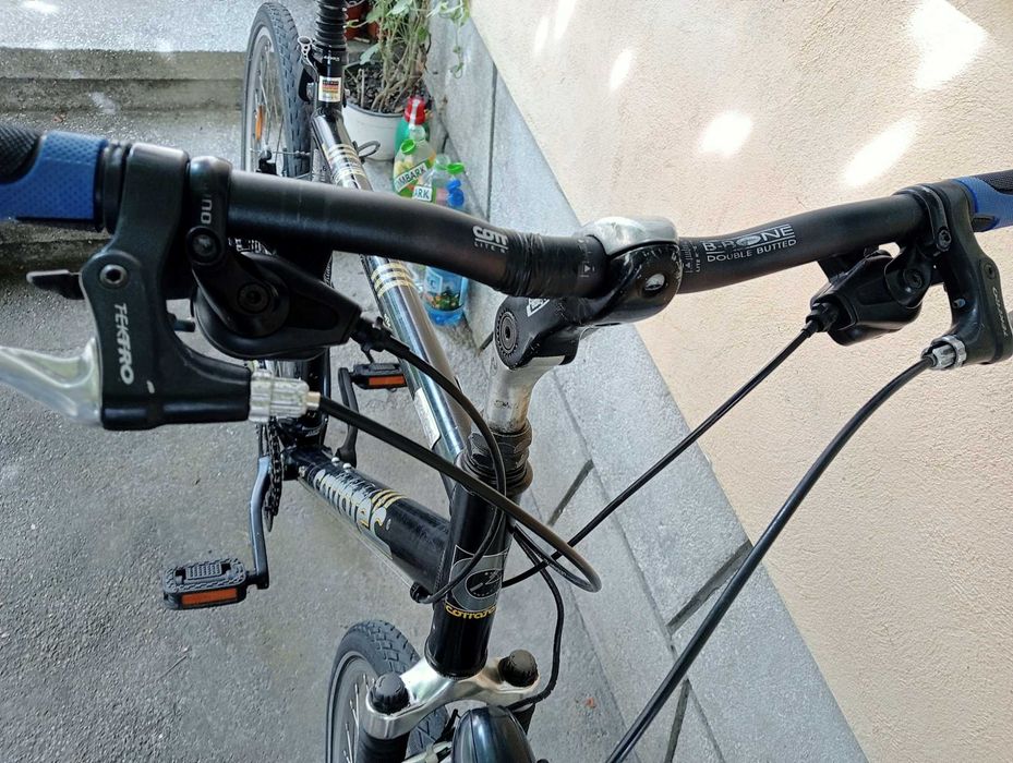 Bicicleta aluminiu femei KTM  Campus Biria Bicicleta barbati Corratec Germania 27 V Shimano Deore LX