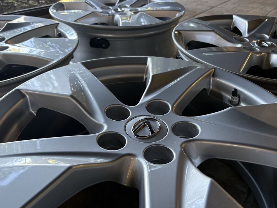 Оригинални джанти Lexus / Toyota 17" 5х114.3