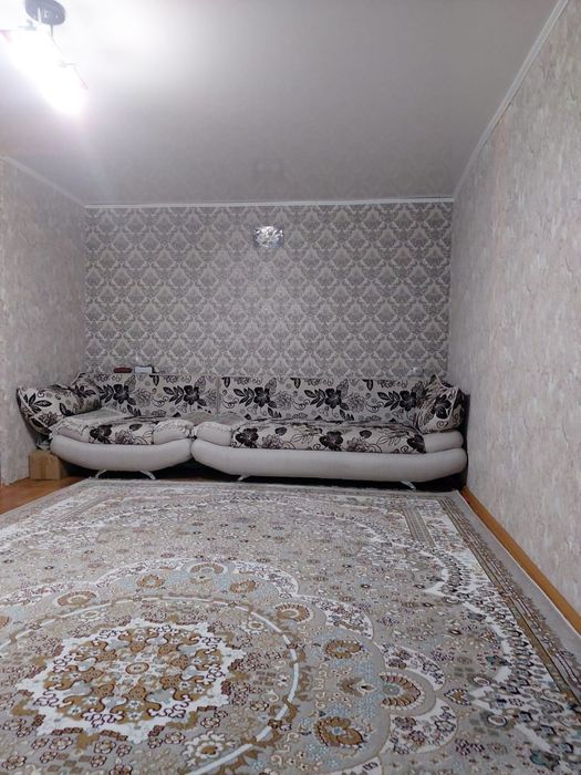 Продам двух комнатную квартиру