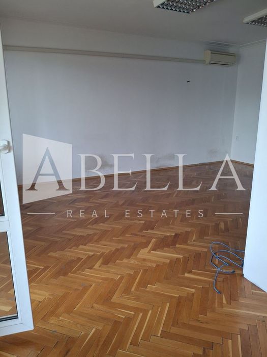 Дава се под наем Офис в София, Докторски паметник - 108 кв.м за 680 € - Снимка #9