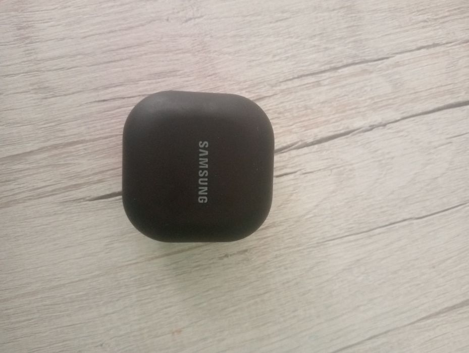 Продам наушники самсунг buds 2 pro